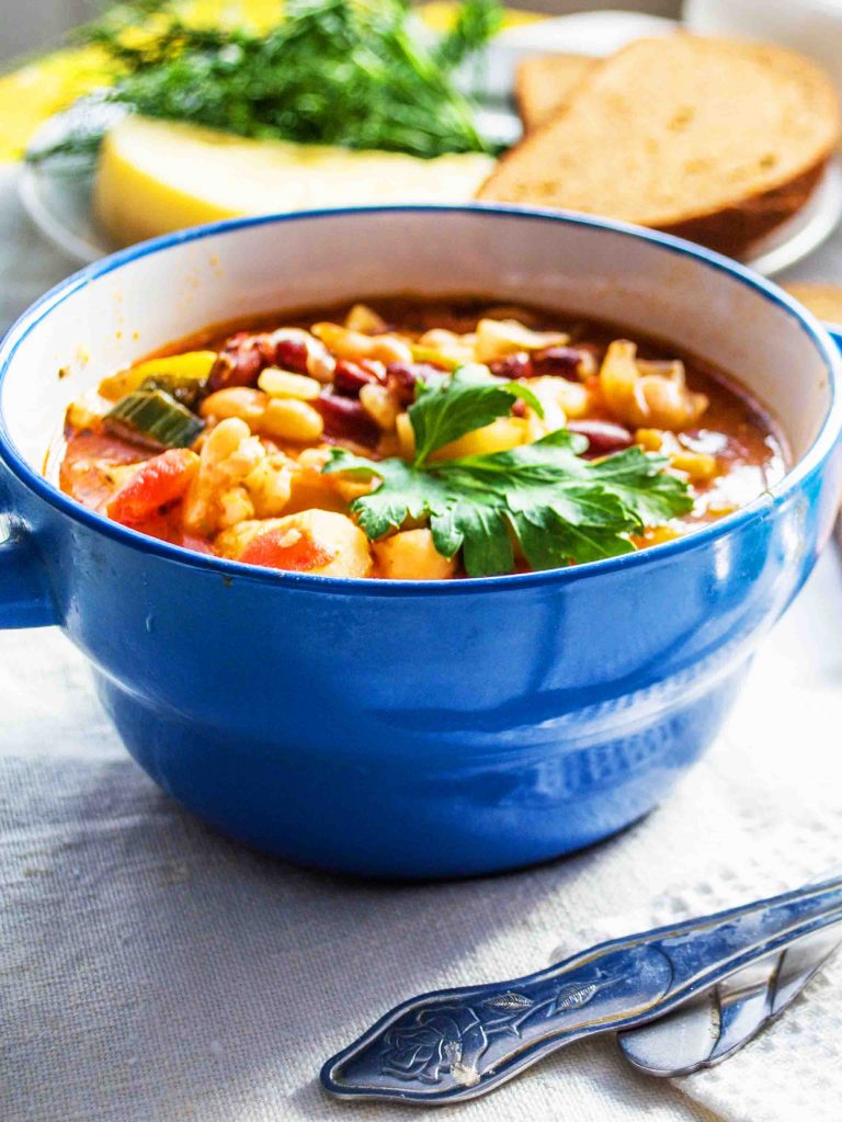 bowl-of-soup-and-two-silver-spoons-1703272